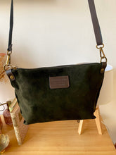 Cargar imagen en el visor de la galería, Bolso Medium Ante ( colores ) Omamori Joyas