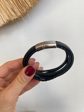 Laden Sie das Bild in den Galerie-Viewer, Pulsera SIX Hombre Omamori Joyas