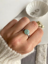 Cargar imagen en el visor de la galería, Anillo Anita con Amazonita Omamori Joyas