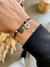 Cargar imagen en el visor de la galería, Pulsera Charms Omamori Joyas