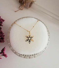 Charger l'image dans la galerie, Colgante Copito de Nieve