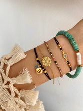 Laden Sie das Bild in den Galerie-Viewer, Pulsera Margarita Omamori Joyas