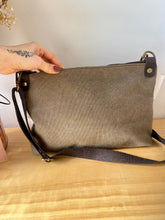 Cargar imagen en el visor de la galería, Bolso Gisela : Colores diferentes Omamori Joyas