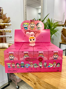 Caja sorpresa de POP MART CRY BABY Las Supernenas