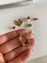 Laden Sie das Bild in den Galerie-Viewer, Variedad de Charms
