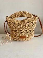 Cargar imagen en el visor de la galería, Bolso Noa Crochet
