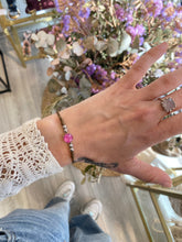 Cargar imagen en el visor de la galería, Pulsera Rosa de Sant Jordi Omamori Joyas
