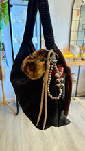Cargar imagen en el visor de la galería, Llaveros  Charms bag para  bolso Omamori Joyas

