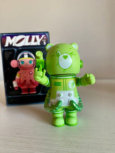 Cargar imagen en el visor de la galería, Caja sorpresa de POP MART Space Molly 100% series 3
