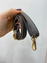 Cargar imagen en el visor de la galería, Bolso Mini maletín trenzado
