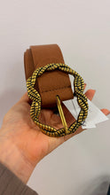 Cargar imagen en el visor de la galería, Cinturón Hebilla Dorada Omamori Joyas
