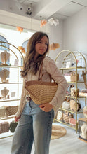 Cargar imagen en el visor de la galería, Bolso Summer Rafia Omamori Joyas
